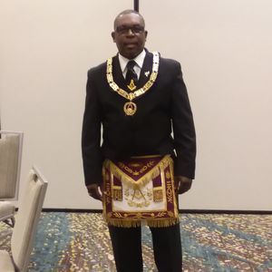 Meet your Posher, Vincent